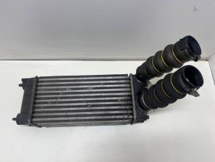 Gebruikte Intercooler Peugeot 308 SW (4E/H) 1.6 HDi 16V FAP Prijs € 25,00 Margeregeling aangeboden door F. van den Mosselaar autodemontage