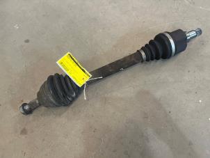 Gebruikte Steekas links-voor Peugeot 308 SW (4E/H) 1.6 HDi 16V FAP Prijs € 45,00 Margeregeling aangeboden door F. van den Mosselaar autodemontage