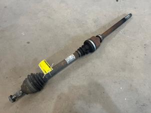 Gebruikte Steekas rechts-voor Peugeot 308 SW (4E/H) 1.6 HDi 16V FAP Prijs € 45,00 Margeregeling aangeboden door F. van den Mosselaar autodemontage