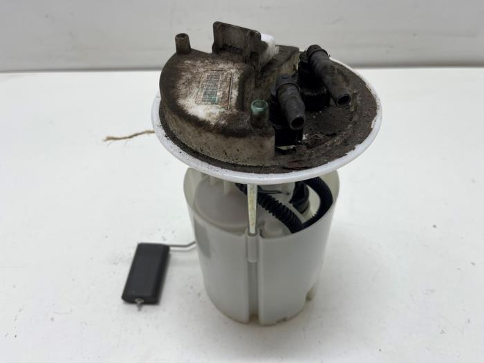 Gebruikte Tank element Pomp Alfa Romeo MiTo (955) 1.4 Turbo Multi Air 16V Prijs € 35,00 Margeregeling aangeboden door F. van den Mosselaar autodemontage