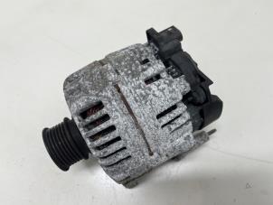 Gebruikte Alternator Volkswagen Polo IV (9N1/2/3) 1.4 16V 75 Prijs € 35,00 Margeregeling aangeboden door F. van den Mosselaar autodemontage