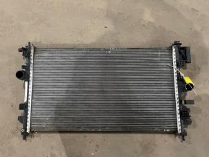 Gebruikte Radiateur Opel Insignia Sports Tourer 2.0 CDTI 16V 130 ecoFLEX Prijs € 35,00 Margeregeling aangeboden door F. van den Mosselaar autodemontage