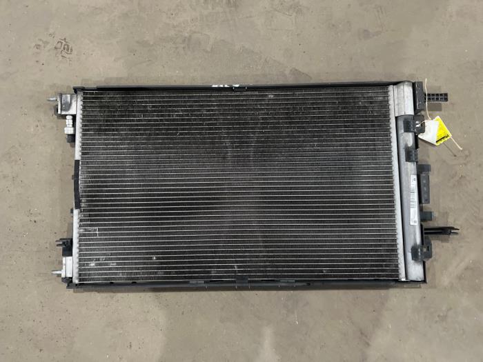 Gebruikte Airco Radiateur Opel Insignia Sports Tourer 2.0 CDTI 16V 130 ecoFLEX Prijs € 35,00 Margeregeling aangeboden door F. van den Mosselaar autodemontage
