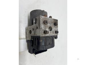 Gebruikte ABS Pomp Chevrolet Matiz (M200) 0.8 S,SE Prijs € 70,00 Margeregeling aangeboden door F. van den Mosselaar autodemontage