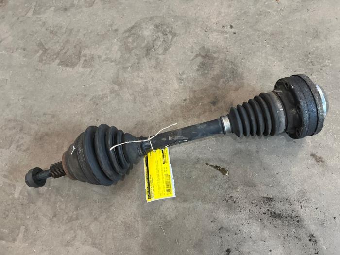 Gebruikte Steekas links-voor Audi A3 Sportback (8PA) 2.0 TDI 16V Prijs € 35,00 Margeregeling aangeboden door F. van den Mosselaar autodemontage