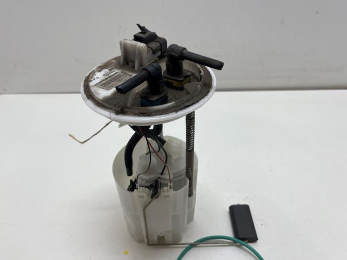 Gebruikte Tank element Pomp Opel Meriva (B) 1.4 Turbo 16V ecoFLEX Prijs € 35,00 Margeregeling aangeboden door F. van den Mosselaar autodemontage