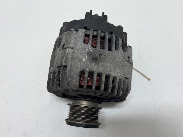Gebruikte Alternator Audi A3 Sportback (8PA) 2.0 TDI 16V Prijs € 50,00 Margeregeling aangeboden door F. van den Mosselaar autodemontage