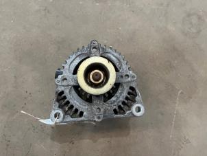 Gebruikte Dynamo Peugeot 206 (2A/C/H/J/S) 1.4 HDi Prijs € 35,00 Margeregeling aangeboden door F. van den Mosselaar autodemontage