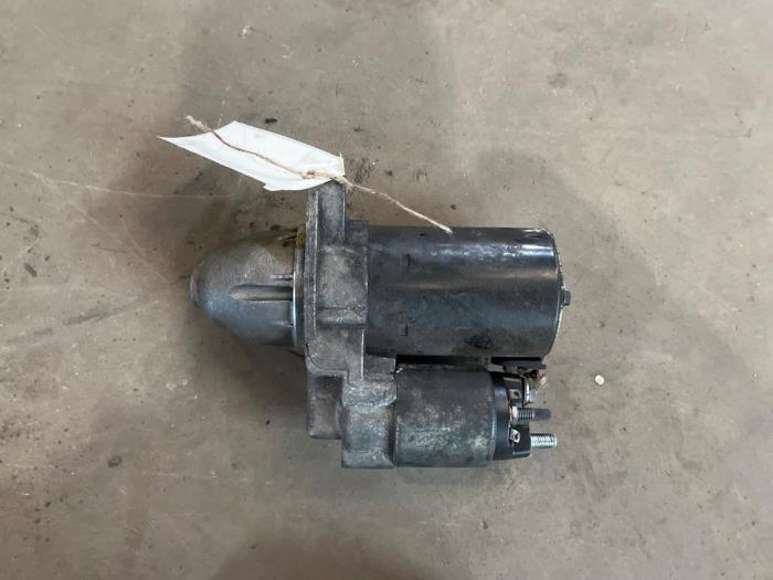 Gebruikte Startmotor Mercedes E (W212) E-250 CGI 16V BlueEfficiency Prijs € 35,00 Margeregeling aangeboden door F. van den Mosselaar autodemontage