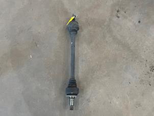 Gebruikte Steekas rechts-achter Mercedes E (W212) E-250 CGI 16V BlueEfficiency Prijs € 35,00 Margeregeling aangeboden door F. van den Mosselaar autodemontage