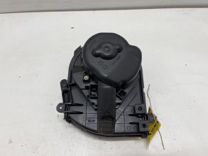 Gebruikte Blower Peugeot 807 2.2 HDiF 16V Prijs € 25,00 Margeregeling aangeboden door F. van den Mosselaar autodemontage