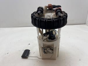 Gebruikte Brandstofpomp Elektrisch Hyundai Santa Fe II (CM) 2.2 CRDi 16V 4x2 Prijs € 65,00 Margeregeling aangeboden door F. van den Mosselaar autodemontage