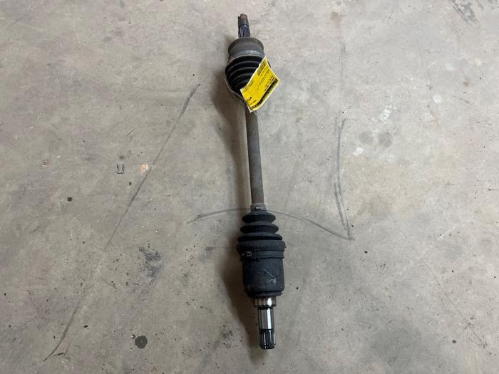 Gebruikte Steekas links-voor Ford Ka II 1.2 Prijs € 35,00 Margeregeling aangeboden door F. van den Mosselaar autodemontage