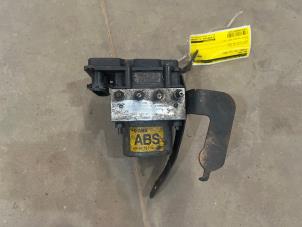 Gebruikte ABS Pomp Hyundai i30 (FD) 1.6 CVVT 16V Prijs € 20,00 Margeregeling aangeboden door F. van den Mosselaar autodemontage