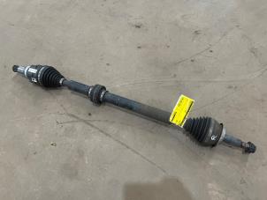 Gebruikte Steekas rechts-voor Toyota Auris (E15) 1.8 16V HSD Full Hybrid Prijs € 35,00 Margeregeling aangeboden door F. van den Mosselaar autodemontage