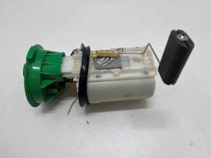 Gebruikte Tank element Pomp Mini Clubman (R55) 1.6 16V Cooper S Prijs € 35,00 Margeregeling aangeboden door F. van den Mosselaar autodemontage