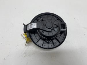 Gebruikte Kachel Ventilatiemotor Seat Mii 1.0 12V Prijs € 25,00 Margeregeling aangeboden door F. van den Mosselaar autodemontage
