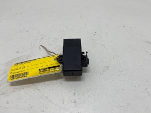 Gebruikte Stoelverwarmings module Seat Mii 1.0 12V Prijs € 10,00 Margeregeling aangeboden door F. van den Mosselaar autodemontage