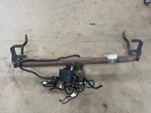 Gebruikte Trekhaak Citroen C5 III Tourer (RW) 1.8 16V Prijs € 100,00 Margeregeling aangeboden door F. van den Mosselaar autodemontage