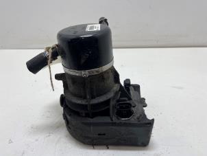 Gebruikte Stuurbekrachtiging Pomp Citroen C5 III Tourer (RW) 1.8 16V Prijs € 115,00 Margeregeling aangeboden door F. van den Mosselaar autodemontage