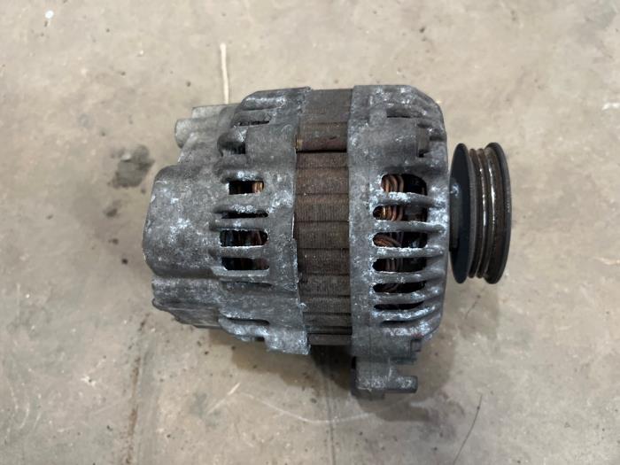 Gebruikte Dynamo Renault Clio II (BB/CB) 1.2 Prijs € 25,00 Margeregeling aangeboden door F. van den Mosselaar autodemontage