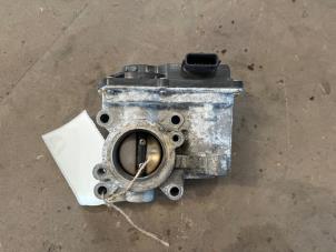 Gebruikte Gasklephuis Renault Modus/Grand Modus (JP) 1.2 16V TCE 100 Prijs € 18,50 Margeregeling aangeboden door F. van den Mosselaar autodemontage