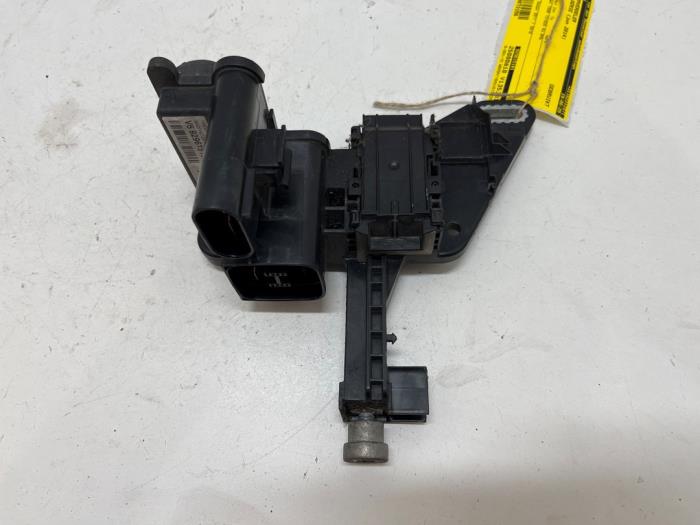 Gebruikte Delco BMW 3 serie (F30) 316i 1.6 16V Prijs € 15,00 Margeregeling aangeboden door F. van den Mosselaar autodemontage