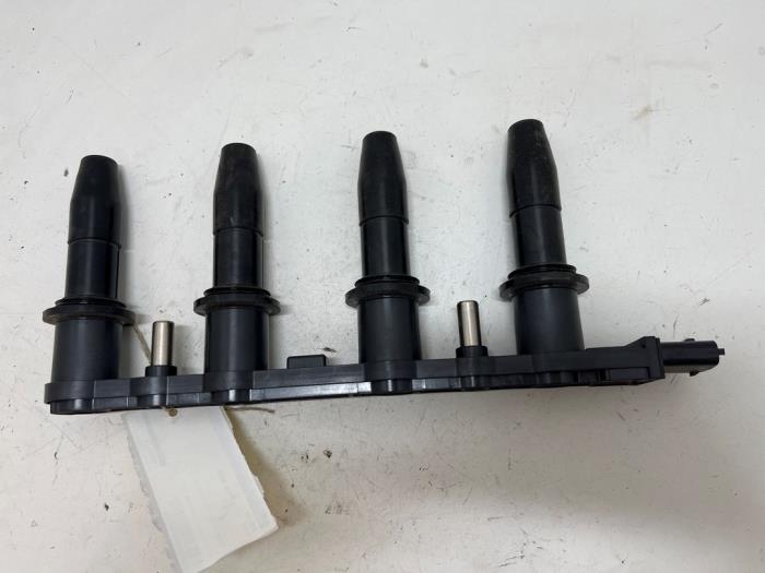 Gebruikte Bobine Fiat Stilo (192A/B) 1.6 16V Prijs € 15,00 Margeregeling aangeboden door F. van den Mosselaar autodemontage