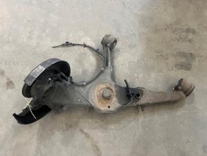 Gebruikte Draagarm links-achter Volkswagen Transporter T5 2.0 TDI DRF Prijs € 100,00 Margeregeling aangeboden door F. van den Mosselaar autodemontage