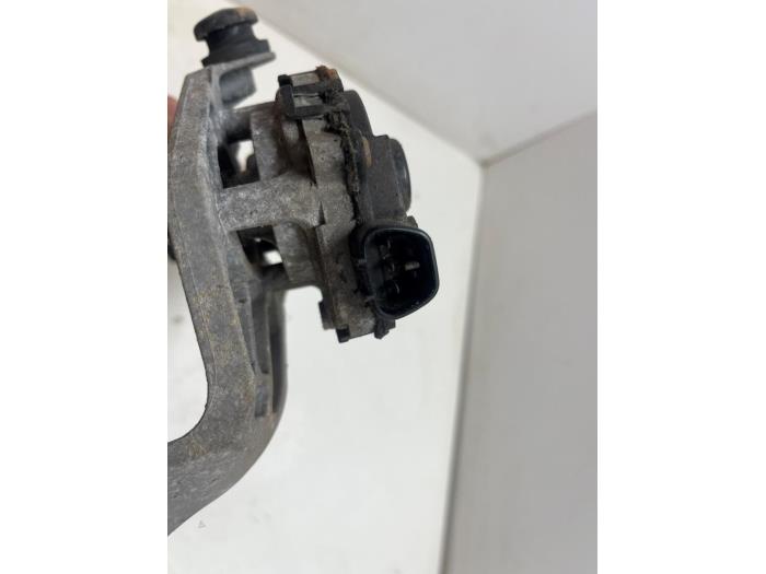 Ruitenwismotor+Mechaniek van een Toyota Yaris II (P9) 1.3 16V VVT-i 2009