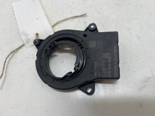 Gebruikte Gier sensor Opel Vivaro 1.6 CDTI 95 Euro 6 Prijs € 12,50 Margeregeling aangeboden door F. van den Mosselaar autodemontage