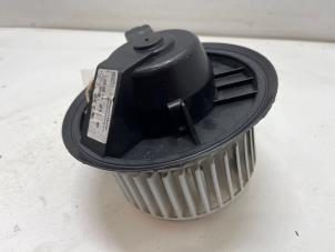 Gebruikte Kachel Ventilatiemotor Fiat Coupé 2.0 20V Turbo Prijs € 20,00 Margeregeling aangeboden door F. van den Mosselaar autodemontage