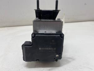 Gebruikte ABS Pomp BMW 3 serie Touring (E46/3) 320i 24V Prijs € 50,00 Margeregeling aangeboden door F. van den Mosselaar autodemontage