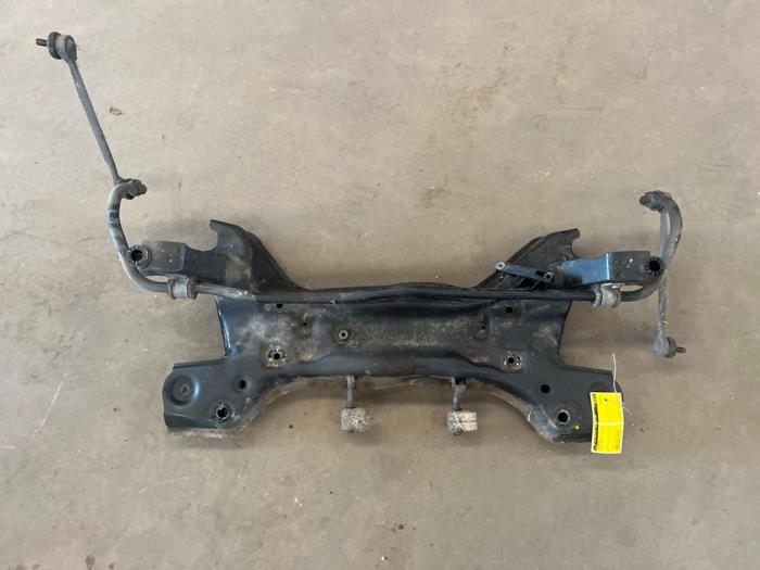 Gebruikte Subframe Skoda Fabia III Combi (NJ5) 1.0 TSI 12V Prijs € 75,00 Margeregeling aangeboden door F. van den Mosselaar autodemontage