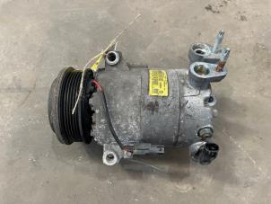 Gebruikte Pomp Airco Ford Focus 3 1.0 Ti-VCT EcoBoost 12V 100 Prijs € 45,00 Margeregeling aangeboden door F. van den Mosselaar autodemontage