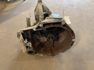 Gebruikte Versnellingsbak Ford Focus 3 1.0 Ti-VCT EcoBoost 12V 100 Prijs € 400,00 Margeregeling aangeboden door F. van den Mosselaar autodemontage