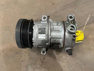 Gebruikte Aircopomp Opel Corsa E 1.4 16V Prijs € 75,00 Margeregeling aangeboden door F. van den Mosselaar autodemontage