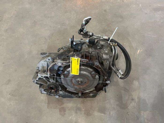 Gebruikte Automaatbak Opel Corsa E 1.4 16V Prijs € 600,00 Margeregeling aangeboden door F. van den Mosselaar autodemontage