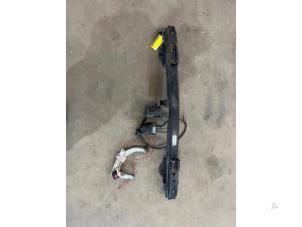 Gebruikte Trekhaak BMW 1 serie (E81) 118i 16V Prijs € 250,00 Margeregeling aangeboden door F. van den Mosselaar autodemontage