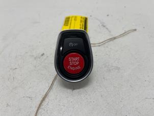 Gebruikte Start/Stop schakelaar BMW 1 serie (F20) 114i 1.6 16V Prijs € 15,00 Margeregeling aangeboden door F. van den Mosselaar autodemontage
