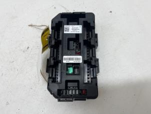 Gebruikte Zekeringkast BMW 1 serie (F20) 114i 1.6 16V Prijs € 15,00 Margeregeling aangeboden door F. van den Mosselaar autodemontage