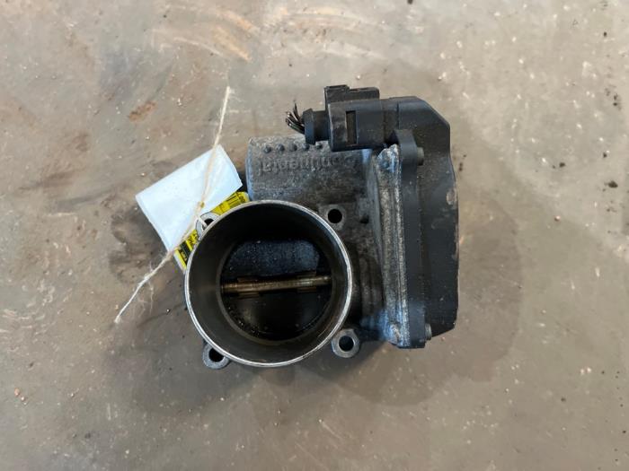 Gebruikte Gasklephuis Volkswagen Passat Variant (365) 1.4 TSI 16V Prijs € 25,00 Margeregeling aangeboden door F. van den Mosselaar autodemontage