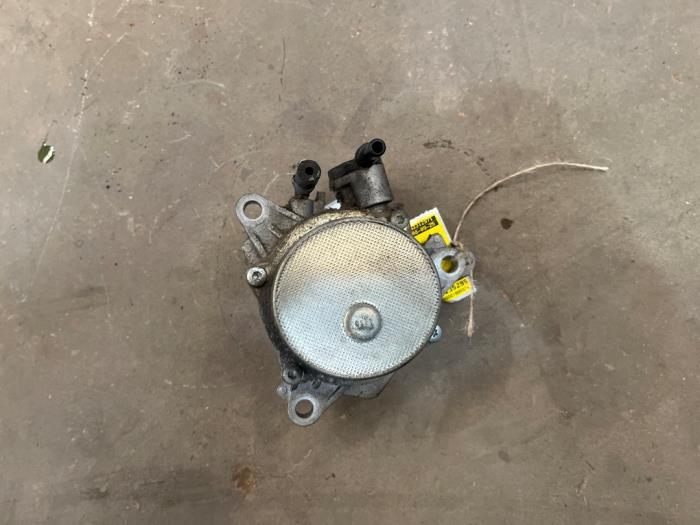 Gebruikte Vacuumpomp (Benzine) Fiat Punto III (199) 0.9 TwinAir Prijs € 15,00 Margeregeling aangeboden door F. van den Mosselaar autodemontage