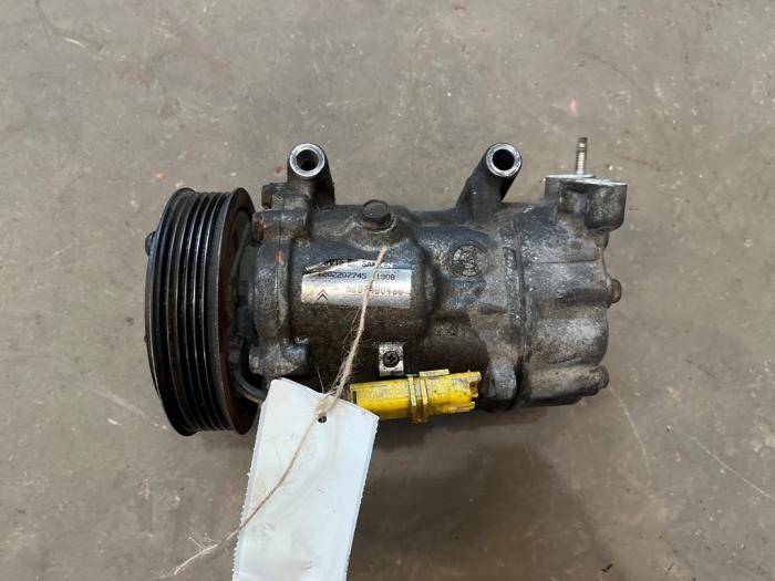 Gebruikte Aircopomp Peugeot Bipper (AA) 1.4 HDi Prijs € 75,00 Margeregeling aangeboden door F. van den Mosselaar autodemontage