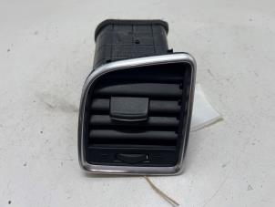 Gebruikte Luchtrooster Dashboard Mazda CX-5 I (KE,GH) 2.2 Skyactiv D 175 16V 4WD Prijs € 15,00 Margeregeling aangeboden door F. van den Mosselaar autodemontage