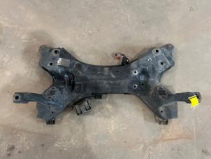 Gebruikte Subframe Kia Optima 2.0 CVVT Hybrid 16V Prijs € 100,00 Margeregeling aangeboden door F. van den Mosselaar autodemontage