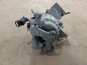 Gebruikte Alternator Kia Optima 2.0 CVVT Hybrid 16V Prijs € 500,00 Margeregeling aangeboden door F. van den Mosselaar autodemontage