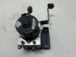 Gebruikte ABS Pomp Ford Focus 2 Wagon 1.8 16V Prijs € 35,00 Margeregeling aangeboden door F. van den Mosselaar autodemontage