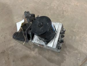 Gebruikte ABS Pomp Volkswagen Passat (3C2) 1.9 TDI Prijs € 25,00 Margeregeling aangeboden door F. van den Mosselaar autodemontage