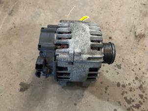 Gebruikte Alternator Peugeot 3008 I (0U/HU) 1.6 HDiF 16V Prijs € 50,00 Margeregeling aangeboden door F. van den Mosselaar autodemontage